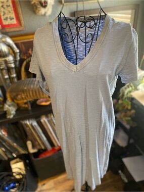 Women's V-Neck Short Sleeve T shirt dress pale blue